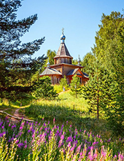 Храм-часовня в честь Казанской Иконы Божией Матери на озере Светлояр